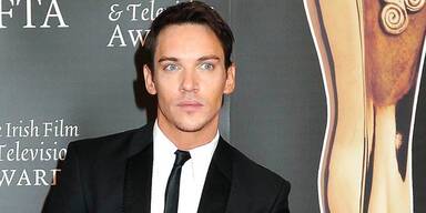 Jonathan Rhys Meyers