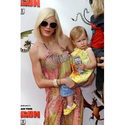Tori Spelling: Vom Teenie-Star zum OP-Opfer