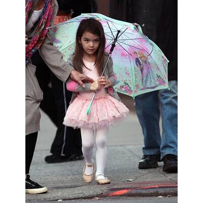 Suri Cruise: Mini-Diva in Designer-Schuhen