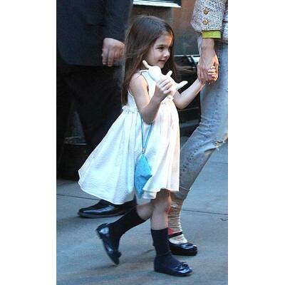 Suri Cruise: Mini-Diva in Designer-Schuhen