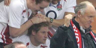 So feierte Prinz Harry Rugby-Sieg Englands
