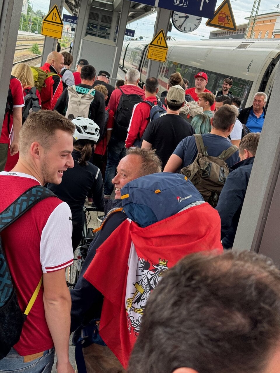 Bahn-Chaos Fans