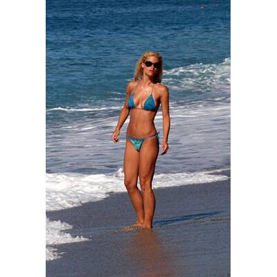 Hurra, Michelle Hunziker zurück am Strand!