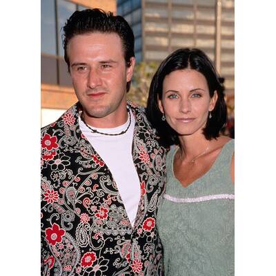 Star-Ladys und ihre knackigen Toyboys