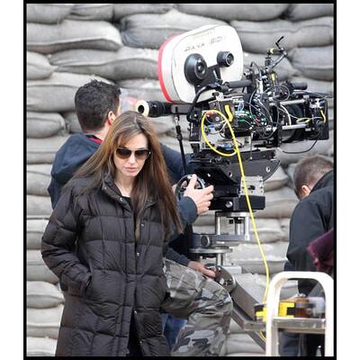 Brad Pitt: Setbesuch bei Angelina Jolie