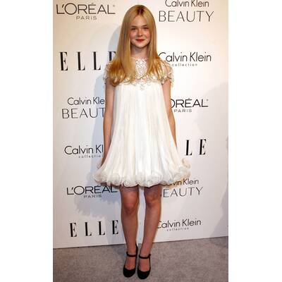 Elle Fanning modelt für Rodarte