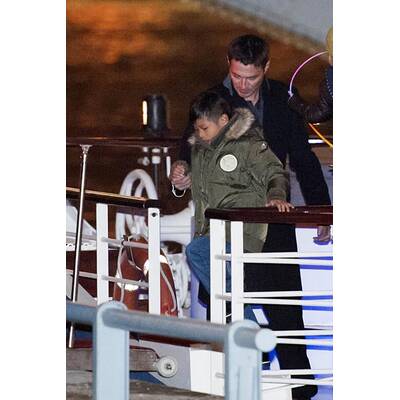 Brangelina schmeißen Geburtstags-Party auf Boot