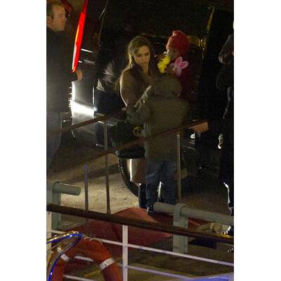 Brangelina schmeißen Geburtstags-Party auf Boot