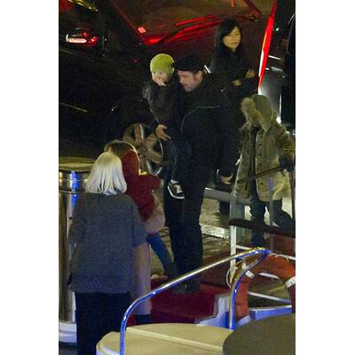 Brangelina schmeißen Geburtstags-Party auf Boot