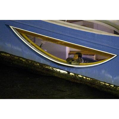 Brangelina schmeißen Geburtstags-Party auf Boot