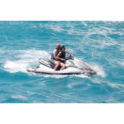 Krise? Vorbei! Demi Moore & Ashton Kutcher im Liebesurlaub