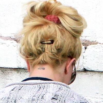 Diese Stars bereuen ihre Tattoos