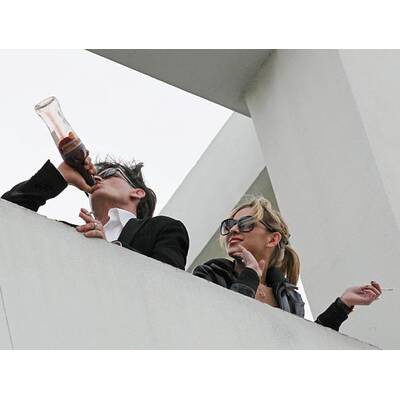 Charlie Sheen und 'Göttin' Natalie Kenly: Gute Laune trotz Kündigung