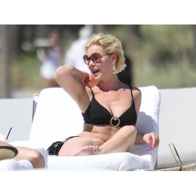 Katherine Heigl als sexy Bikini-Beauty
