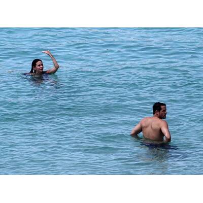 Courteney Cox & Josh Hopkins: 