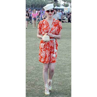 Dita von Teese bringt Beauty-Buch auf den Markt