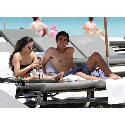 Noah Becker planscht mit Freundin Rafaela