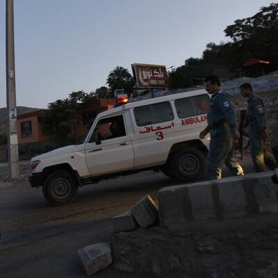 ISAF-Truppen befreien Hotel in Kabul