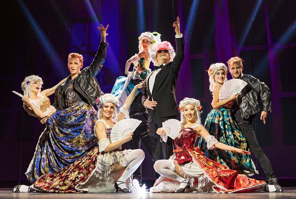 „Falco meets Amadeus“ rockt mit Puff, Basti und Hitler