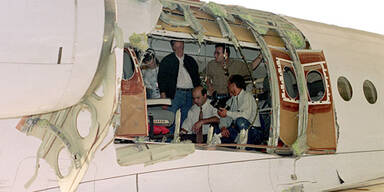 060809_flugzeug_fokker_explosion