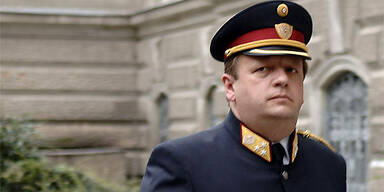 060810_horngacher_APA