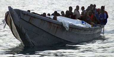 060815_bootsfluechtlinge