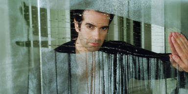 060816_David Copperfield 12_Release