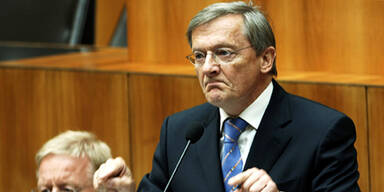 060819_schuessel_APA