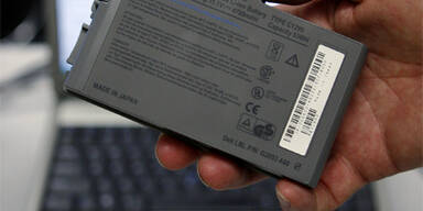 060905_notbook-akku_AP