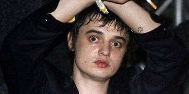 060906_AP_petedoherty
