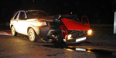 Nächtlicher Unfall auf der A22