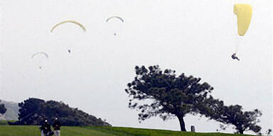 060911_paragleiter_ap