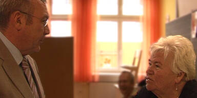 061013_gusenbauer_mutter_paulpant