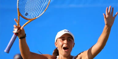 061014_paszek_AP