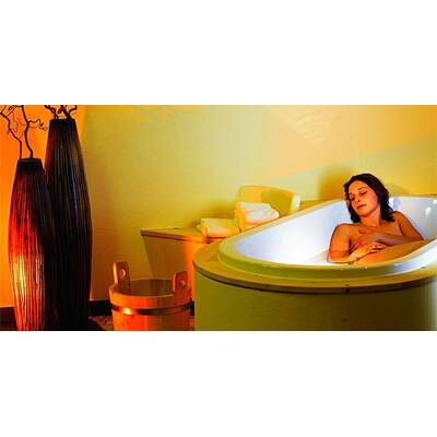 (c) Naturhotel Waldklause