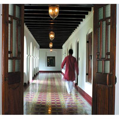 (c) Kalari Kovilakom