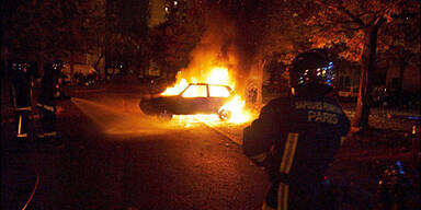 061025_nachsiebentagenl&ouml;schen_Frankreich_Paris_Unruhen_2005_epa