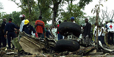 061029_flugzeugabsturz_nigeria_reuters