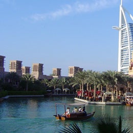 061106_dubai2_300x300.sxc