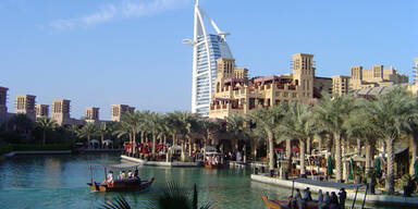 061106_dubai2_sxc