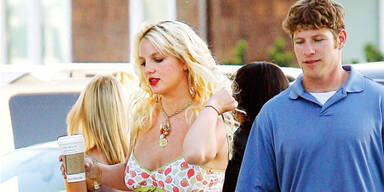 061213_britney spears jr rotem