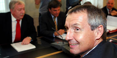 061213_haeupl und bartenstein koalition_APA_HIRES