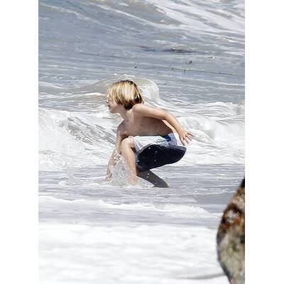 Kate Hudson, Matt Bellamy & Sohn Ryder am Strand von Malibu