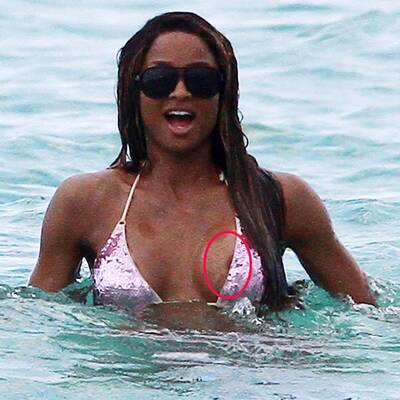 Sexy Bademaus: Ciara lässt den Busen blitzen