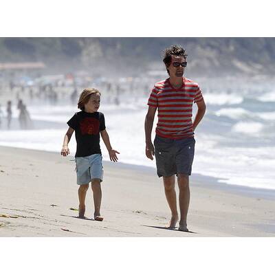 Kate Hudson, Matt Bellamy & Sohn Ryder am Strand von Malibu