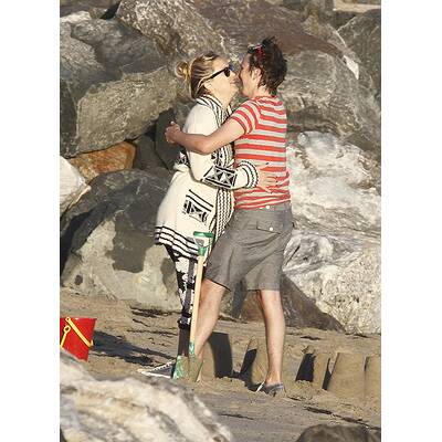 Kate Hudson, Matt Bellamy & Sohn Ryder am Strand von Malibu