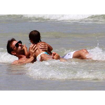 Adriana Lima: Familienausflug zum Strand