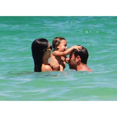 Adriana Lima: Familienausflug zum Strand