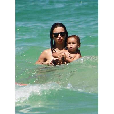 Adriana Lima: Familienausflug zum Strand