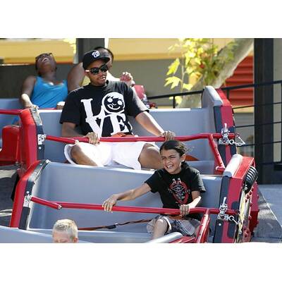 Die Jackson-Kids im Vergnügungspark